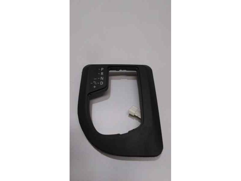 Recambio de guarnecidos palanca cambio para bmw serie 5 berlina (e60) 530i referencia OEM IAM 90120431 45531 
