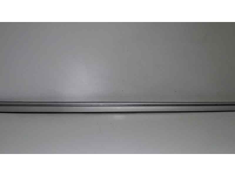 Recambio de moldura para bmw serie 5 berlina (e60) 530i referencia OEM IAM 7070195 45584 