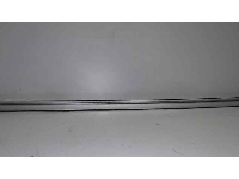 Recambio de moldura para bmw serie 5 berlina (e60) 530i referencia OEM IAM 7070195 45584 