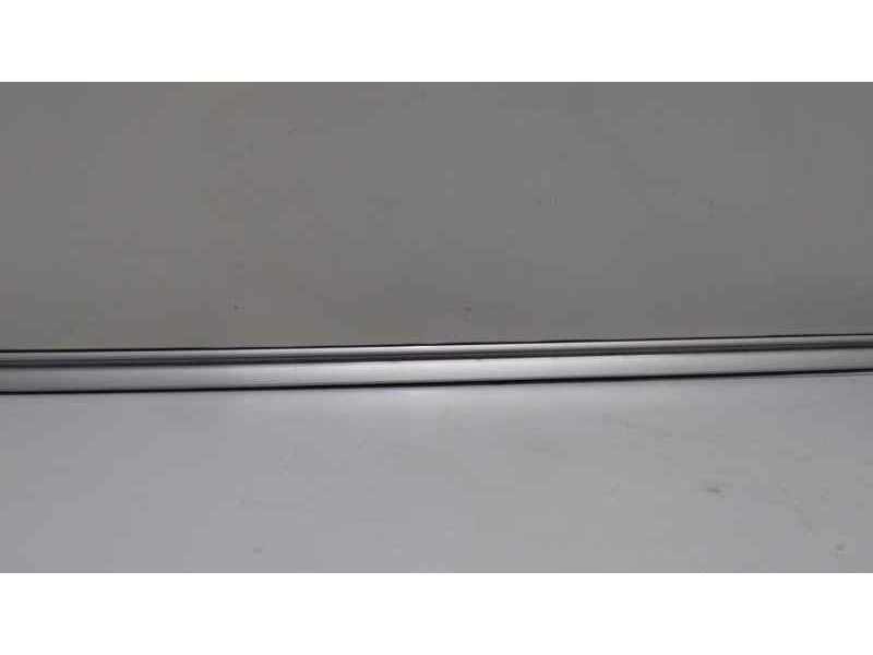 Recambio de moldura para bmw serie 5 berlina (e60) 530i referencia OEM IAM 7070196 45585 