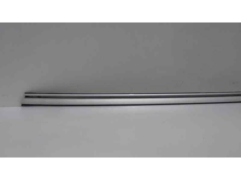 Recambio de moldura para bmw serie 5 berlina (e60) 530i referencia OEM IAM 7070196 45585 