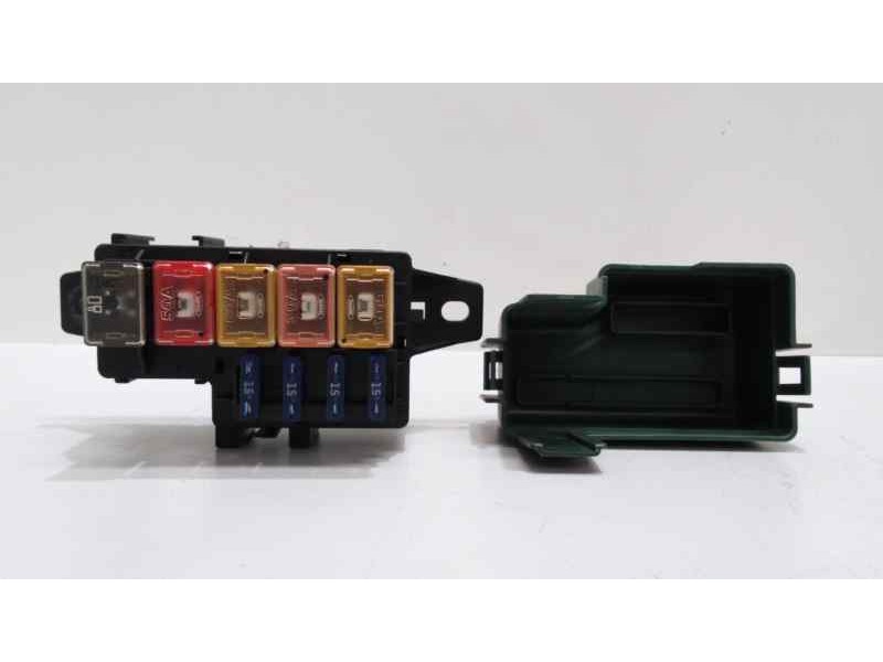 Recambio de caja reles / fusibles para volkswagen touareg (7la) tdi v6 referencia OEM IAM MOTORBKS 45687 