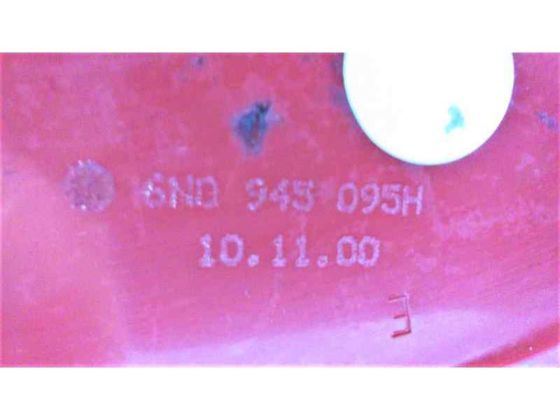 Recambio de piloto trasero izquierdo para volkswagen polo berlina (6n2) trendline referencia OEM IAM 6N0945095H 45860 