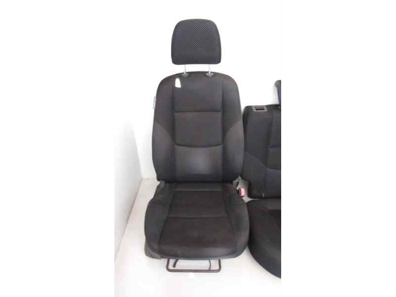Recambio de juego asientos completo para hyundai i30 classic referencia OEM IAM  45884 