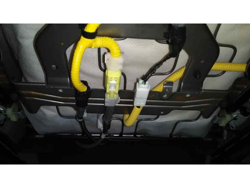 Recambio de juego asientos completo para hyundai i30 classic referencia OEM IAM  45884 