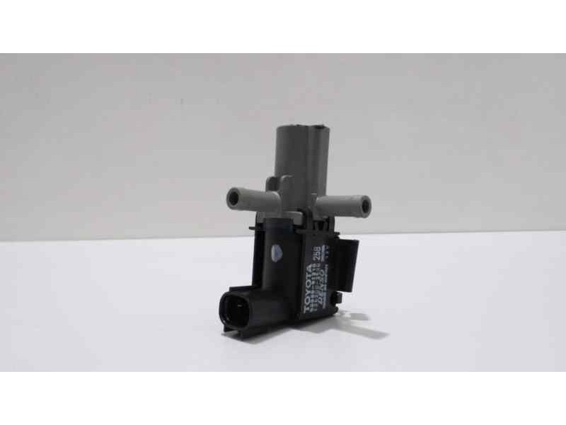 Recambio de valvula aire adicional para toyota corolla (e12) 1.6 linea terra berlina referencia OEM IAM 9008091218 46151 