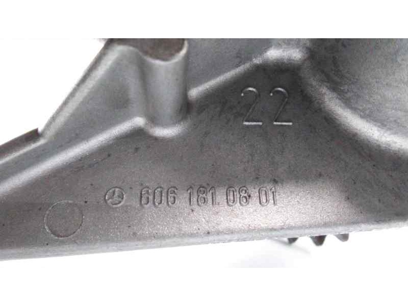 Recambio de bomba aceite para mercedes-benz sprinter (w901,w904) caja cerr. 208 d (901.3/902.361-362) referencia OEM IAM 6061810