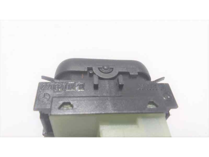 Recambio de mando elevalunas trasero derecho para mercedes-benz clase s (w220) berlina 320 cdi (220.026) referencia OEM IAM 2208