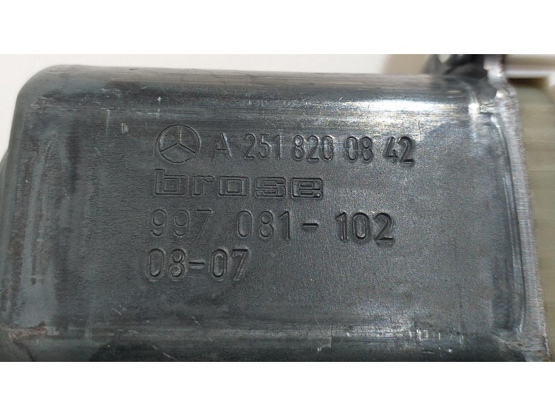 Recambio de motor elevalunas delantero derecho para mercedes-benz clase r (w251) 500 l 4matic (251.172) referencia OEM IAM A2518