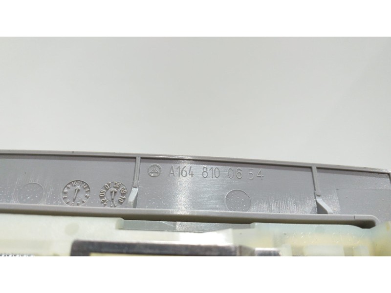 Recambio de maneta interior trasera derecha para mercedes-benz clase r (w251) 500 l 4matic (251.172) referencia OEM IAM A1648100