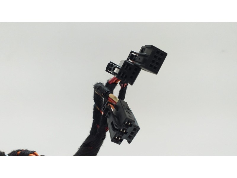 Recambio de puerta delantera izquierda para mercedes-benz clase r (w251) 500 l 4matic (251.172) referencia OEM IAM 981576103 535