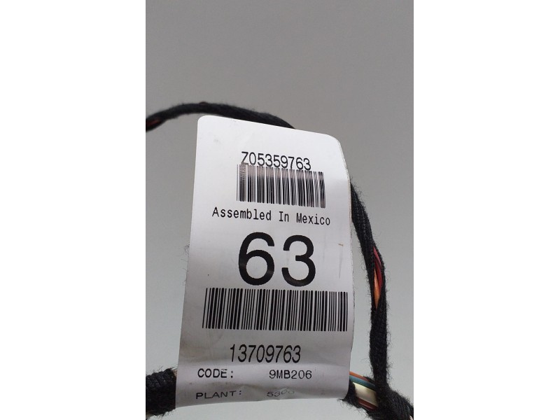 Recambio de puerta delantera izquierda para mercedes-benz clase r (w251) 500 l 4matic (251.172) referencia OEM IAM 981576103 535