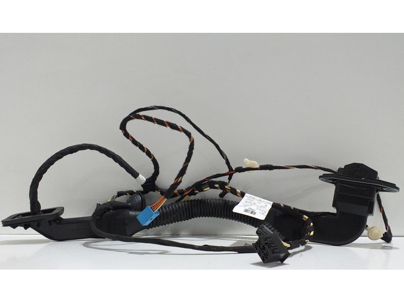 Recambio de puerta trasera derecha para mercedes-benz clase r (w251) 500 l 4matic (251.172) referencia OEM IAM 981572102 53549 