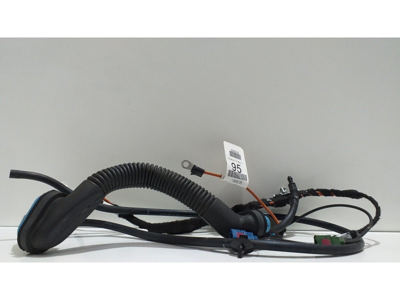 Recambio de porton trasero para mercedes-benz clase r (w251) 500 l 4matic (251.172) referencia OEM IAM A2514406235 53550 