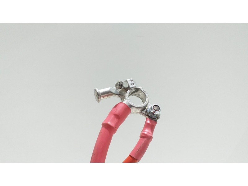 Recambio de bateria para mercedes-benz clase r (w251) 500 l 4matic (251.172) referencia OEM IAM A2515400130 53552 