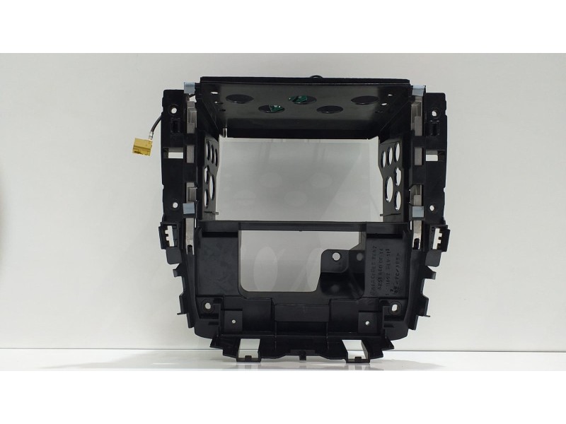 Recambio de sistema audio / radio cd para mercedes-benz clase r (w251) 500 l 4matic (251.172) referencia OEM IAM A2516800014 535