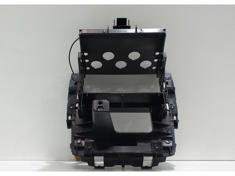 Recambio de sistema audio / radio cd para mercedes-benz clase r (w251) 500 l 4matic (251.172) referencia OEM IAM A2516800014 535