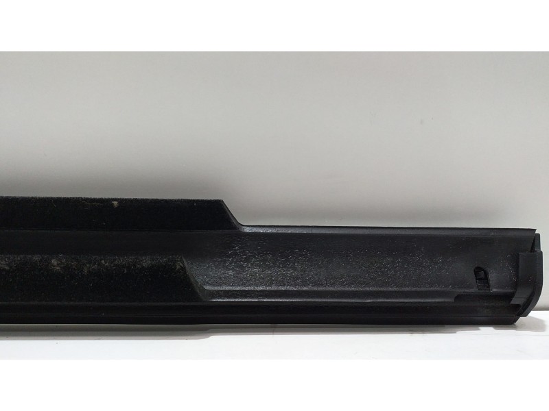 Recambio de molduras delanteras para mercedes-benz clase r (w251) 500 l 4matic (251.172) referencia OEM IAM 273963 53575 