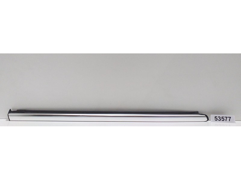 Recambio de molduras traseras para mercedes-benz clase r (w251) 500 l 4matic (251.172) referencia OEM IAM 25169077 53577 