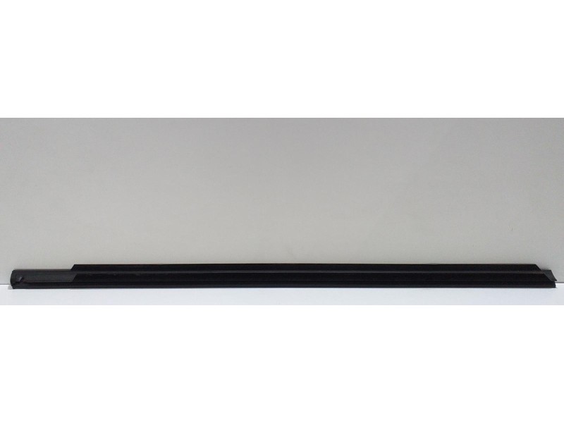 Recambio de molduras delanteras para mercedes-benz clase r (w251) 500 l 4matic (251.172) referencia OEM IAM 273963 53578 