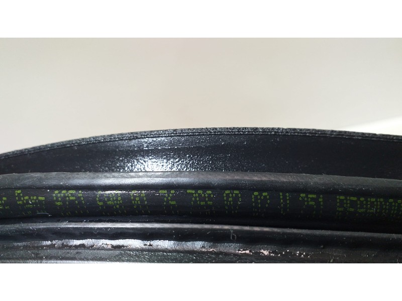 Recambio de goma contorno para mercedes-benz clase r (w251) 500 l 4matic (251.172) referencia OEM IAM A2516900176 53581 