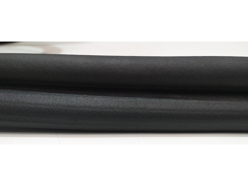 Recambio de goma contorno para mercedes-benz clase r (w251) 500 l 4matic (251.172) referencia OEM IAM A2517400778 53583 