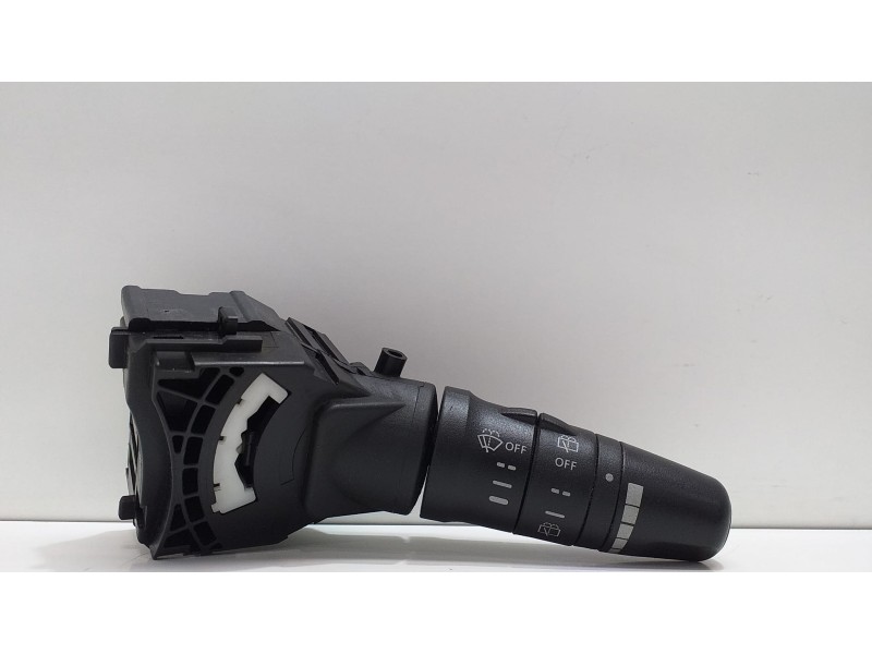 Recambio de mando limpia para nissan x-trail (t30) comfort referencia OEM IAM 252608H905 53967 