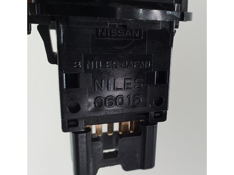 Recambio de warning para nissan x-trail (t30) comfort referencia OEM IAM 06016 53971 