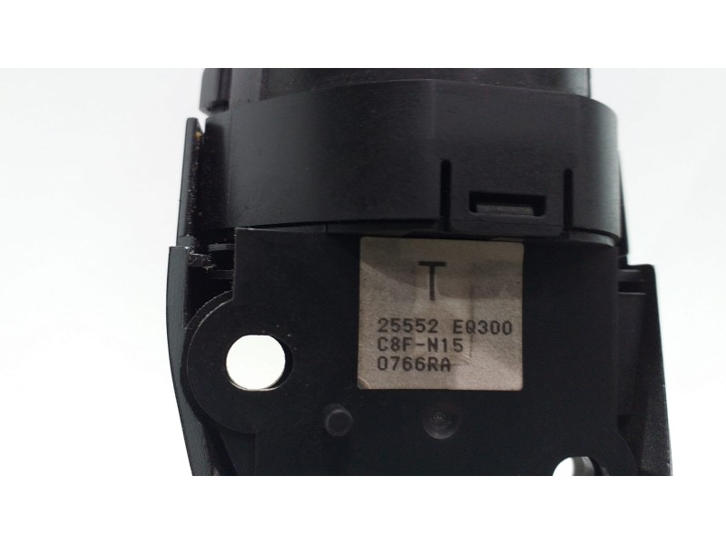 Recambio de mando volante para nissan x-trail (t30) le referencia OEM IAM 25552EQ300 53997 
