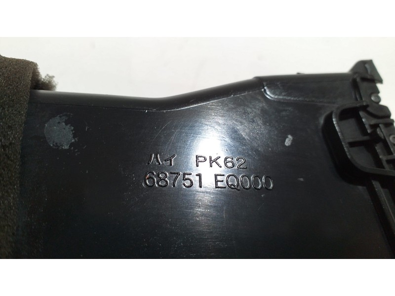 Recambio de rejilla aireadora para nissan x-trail (t30) comfort referencia OEM IAM 68751EQ000 54000 
