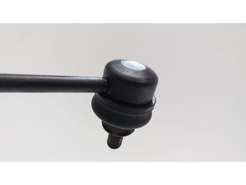 Recambio de bieleta estabilizadora trasera izquierda para nissan x-trail (t30) comfort referencia OEM IAM YD22ETI 54018 