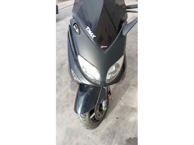 yamaha 500 tmax del año 2009