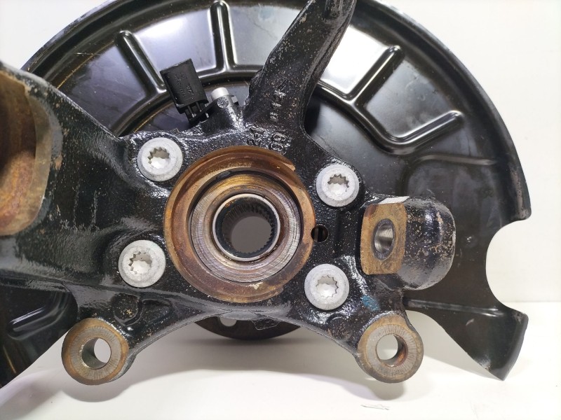 Recambio de mangueta delantera derecha para volkswagen scirocco (137) 1.4 tsi (118kw) referencia OEM IAM 1k007256a  