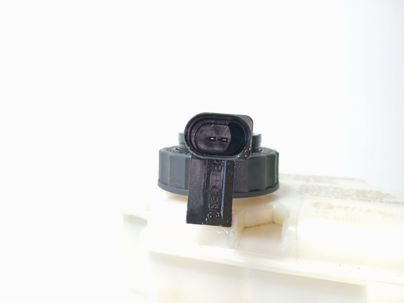 Recambio de servofreno para volkswagen scirocco (137) 1.4 tsi (118kw) referencia OEM IAM 1K1614104BM  