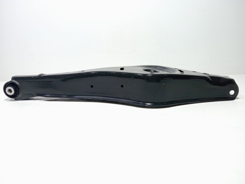 Recambio de soporte brazo suspension trasero izquierdo para volkswagen scirocco (137) 1.4 tsi (118kw) referencia OEM IAM   
