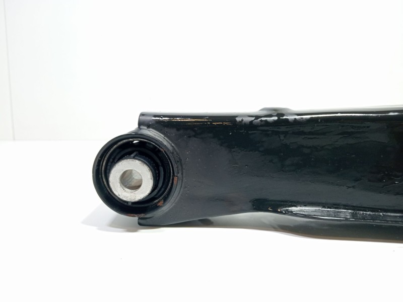 Recambio de soporte brazo suspension trasero izquierdo para volkswagen scirocco (137) 1.4 tsi (118kw) referencia OEM IAM   