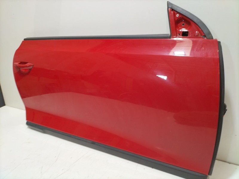 Recambio de puerta delantera derecha para volkswagen scirocco (137) 1.4 tsi (118kw) referencia OEM IAM   