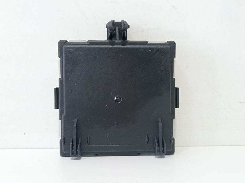 Recambio de modulo electronico para mercedes-benz clase c (w205) familiar c 220 t d (205.214) referencia OEM IAM A2139002722  