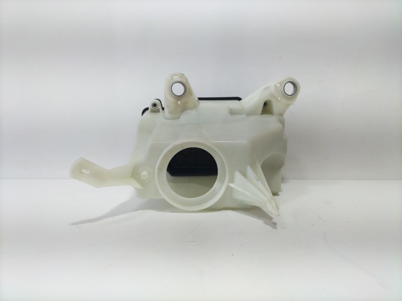 Recambio de caja reles / fusibles para mercedes-benz clase c (w205) familiar c 220 t d (205.214) referencia OEM IAM 2055400024  