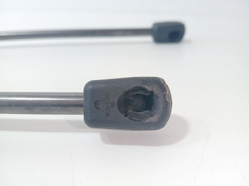 Recambio de amortiguadores maletero / porton para mercedes-benz clase c (w205) familiar c 220 t d (205.214) referencia OEM IAM A