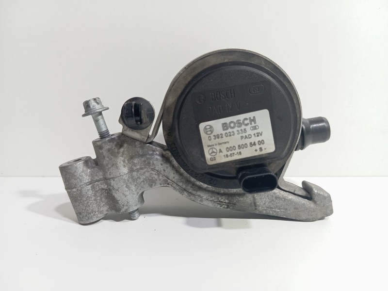 Recambio de bomba agua para mercedes-benz clase c (w205) familiar c 220 t d (205.214) referencia OEM IAM A0005005400  