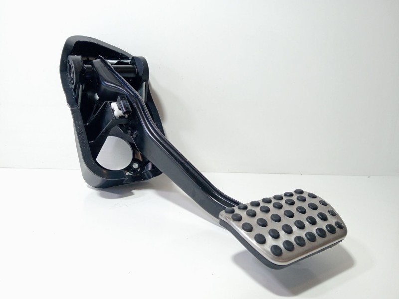Recambio de pedal freno para mercedes-benz clase c (w205) familiar c 220 t d (205.214) referencia OEM IAM A2052920415  