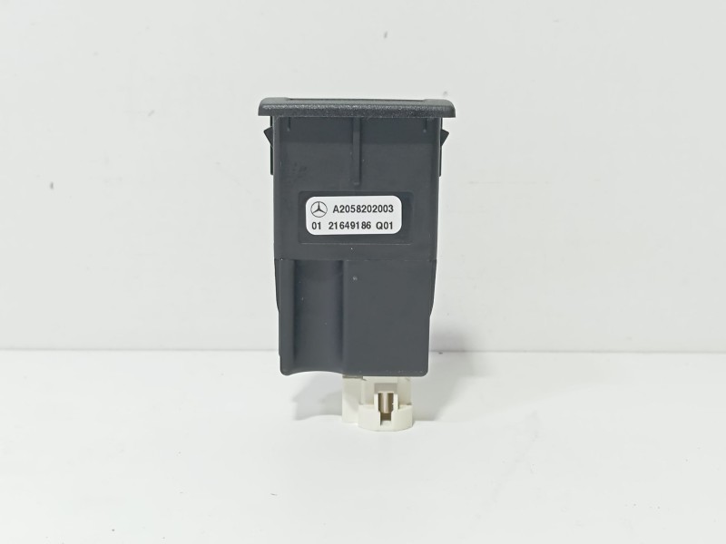 Recambio de modulo electronico para mercedes-benz clase c (w205) familiar c 220 t d (205.214) referencia OEM IAM A2058202003  