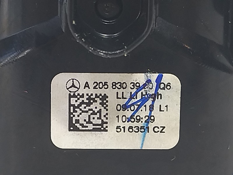 Recambio de rejilla aireadora para mercedes-benz clase c (w205) familiar c 220 t d (205.214) referencia OEM IAM A2058303900Q6  