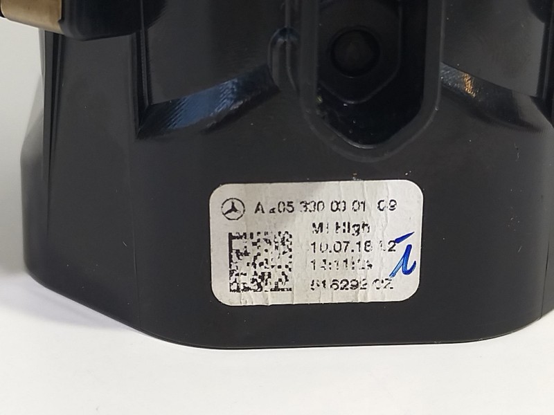 Recambio de rejilla aireadora para mercedes-benz clase c (w205) familiar c 220 t d (205.214) referencia OEM IAM A2053300301Q9  