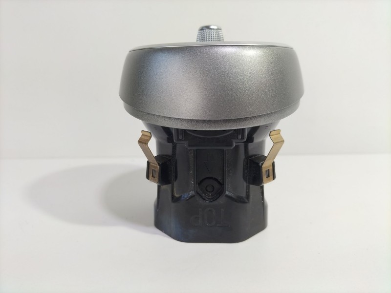 Recambio de rejilla aireadora para mercedes-benz clase c (w205) familiar c 220 t d (205.214) referencia OEM IAM A2053300301Q9  