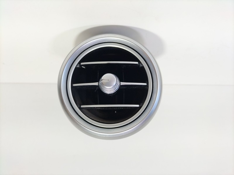 Recambio de rejilla aireadora para mercedes-benz clase c (w205) familiar c 220 t d (205.214) referencia OEM IAM A2058300301Q9  