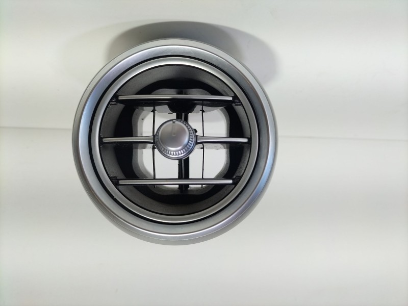 Recambio de rejilla aireadora para mercedes-benz clase c (w205) familiar c 220 t d (205.214) referencia OEM IAM A2058300301Q9  