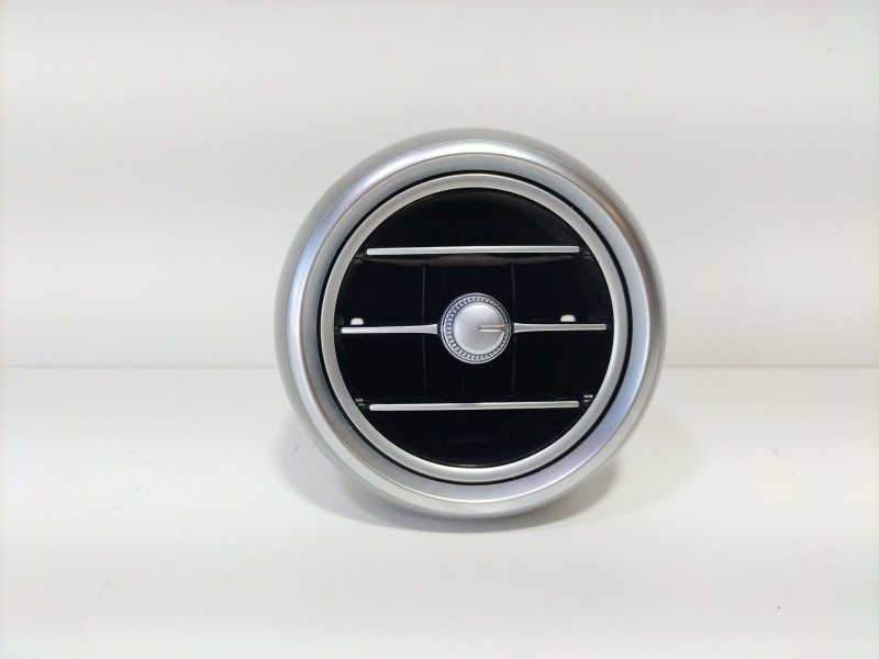 Recambio de rejilla aireadora para mercedes-benz clase c (w205) familiar c 220 t d (205.214) referencia OEM IAM A2058304000Q6  