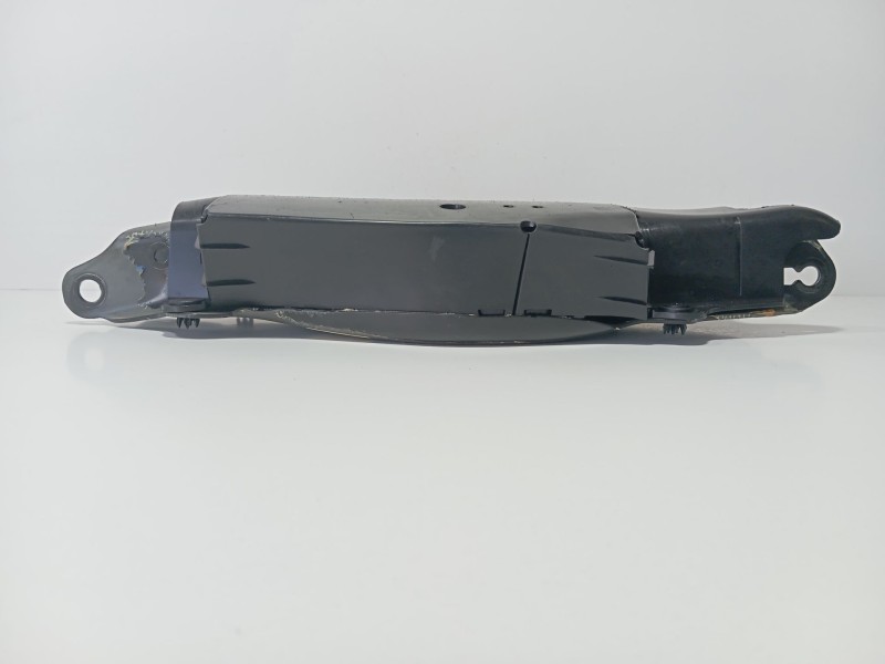 Recambio de brazo suspension inferior trasero izquierdo para mercedes-benz clase c (w205) familiar c 220 t d (205.214) referenci